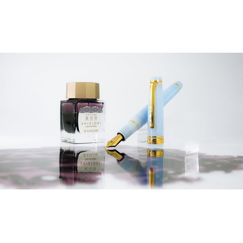 Sailor Shikiori Fairy Tale Fountain Pen - 14K Gold - Medium Fine Nib - Snow - SAILOR 11 - 1227 - 304 - IRO