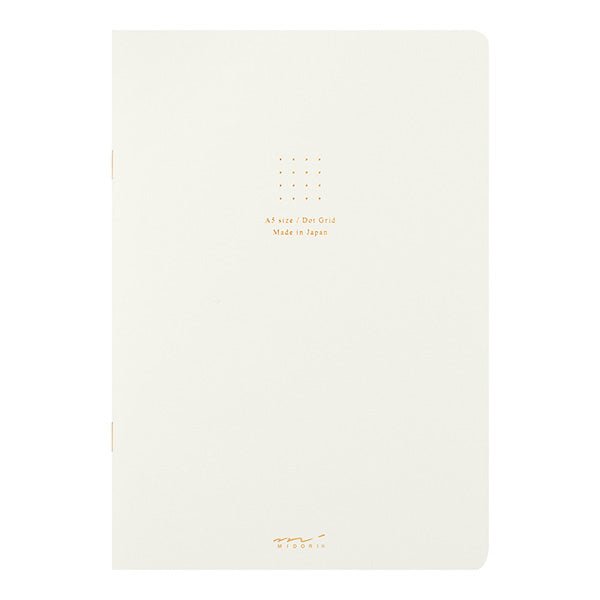 Midori Color Notebook - 5 mm Dot Grid - A5 - White - MIDORI 15272006 - IRO