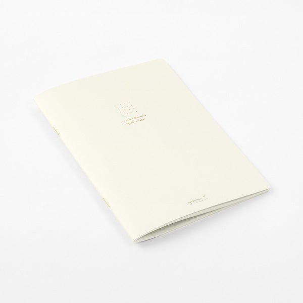 Midori Color Notebook - 5 mm Dot Grid - A5 - White - MIDORI 15272006 - IRO